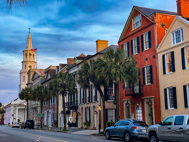 Charleston South Carolina waterfront and historic architecture for weekend city getaways